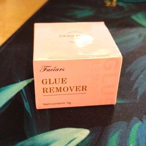 Eyelash Glue Remover